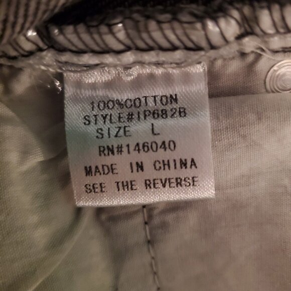 Signature 8 Anthropologie Denim Shorts Distressed Cut-off Shorts Black Sz L NEW - Picture 5 of 5